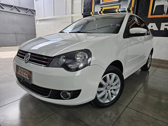VOLKSWAGEN POLO 1.6 MI 8V FLEX 4P MANUAL VOLKSWAGEN POLO 1.6 MI 8V FLEX 4P MANUAL